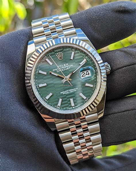 photo rolex with green dial|Rolex datejust 41 for sale.